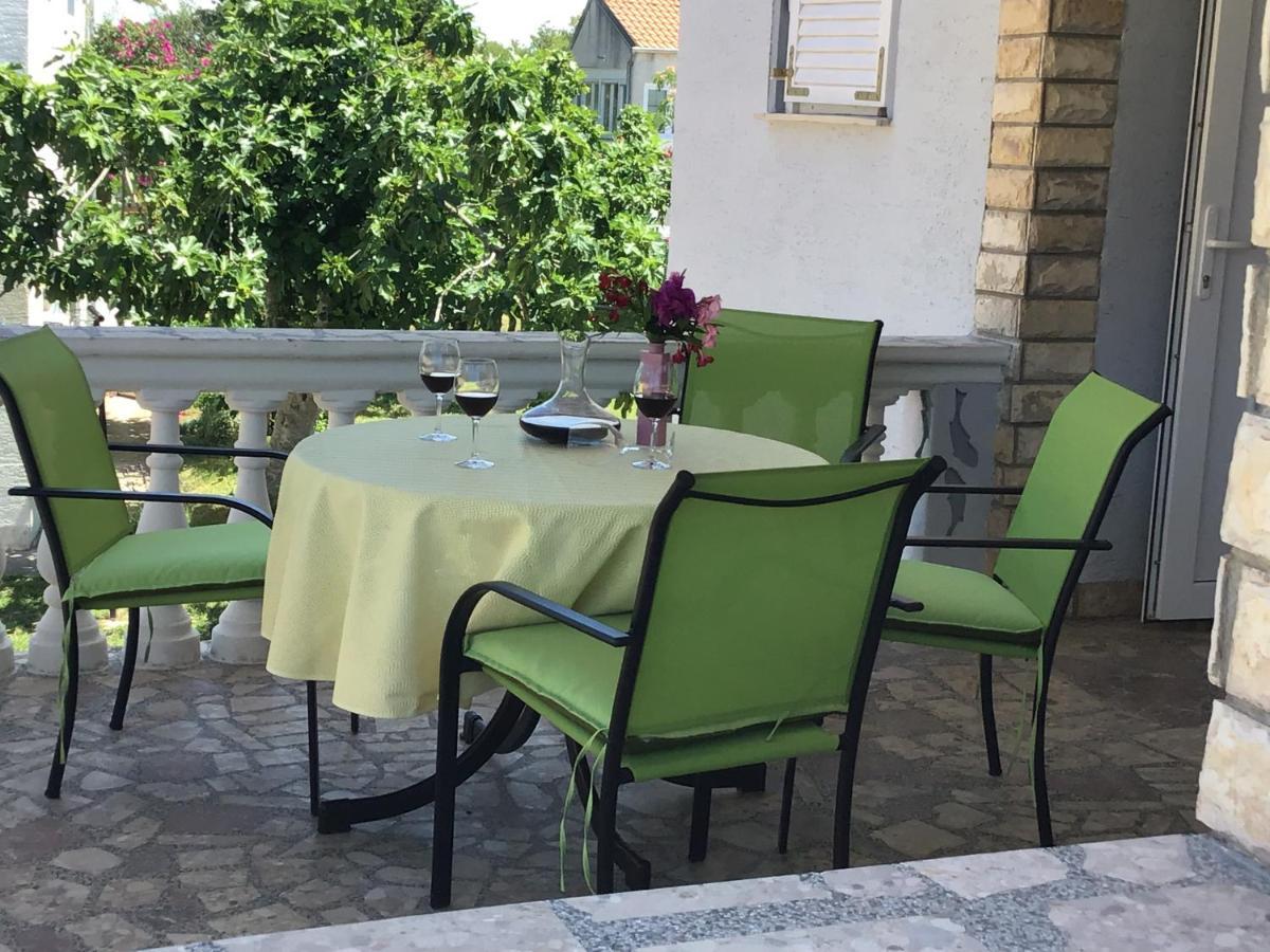 Apartmani Misic Ждрелац Экстерьер фото
